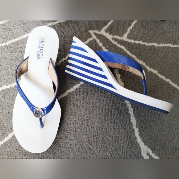 Michael Kors "Ruby Wedge" Striped Sandals - Picture 3 of 15